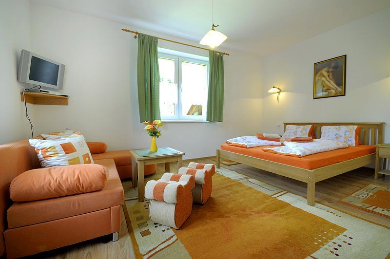 Liptovský Ján Apartmanovy Dom Martha A Domcek Martuska מראה חיצוני תמונה